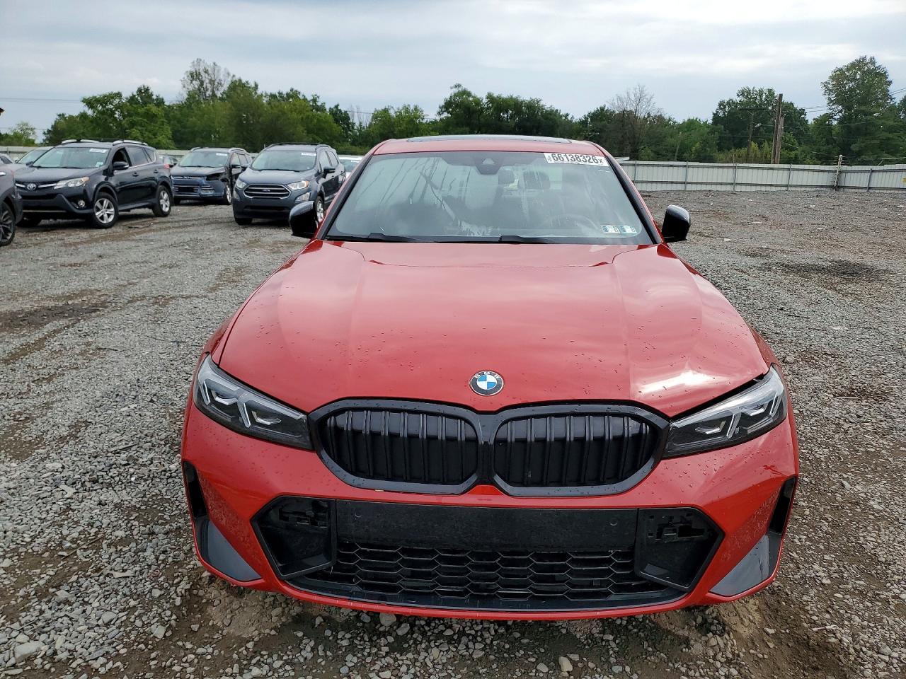 2024 BMW 330Xi - Фото 5