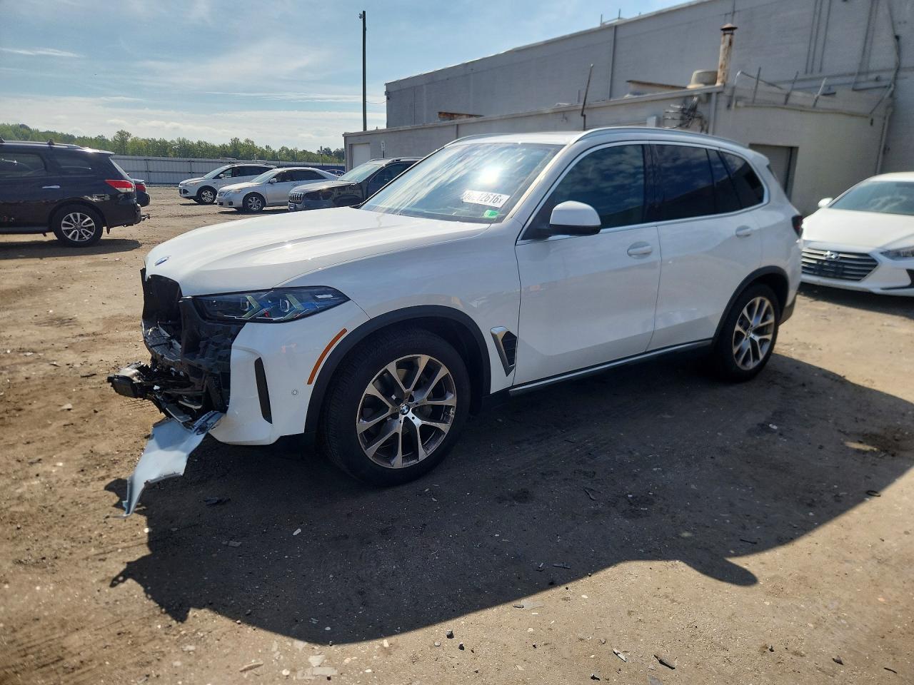 2025 BMW X5 xDrive40I