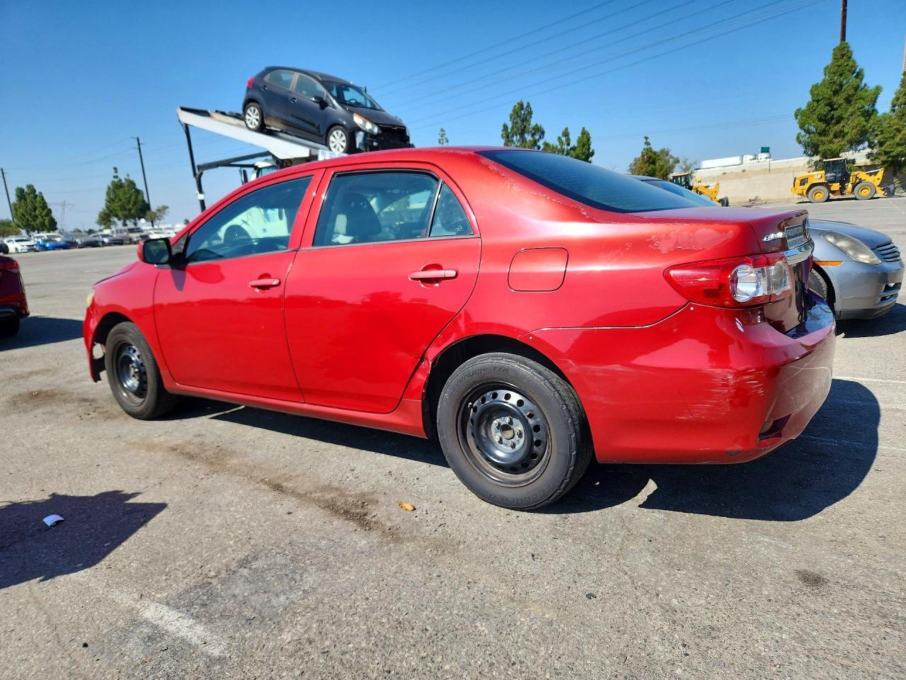 2013 Toyota Corolla L - Фото 2