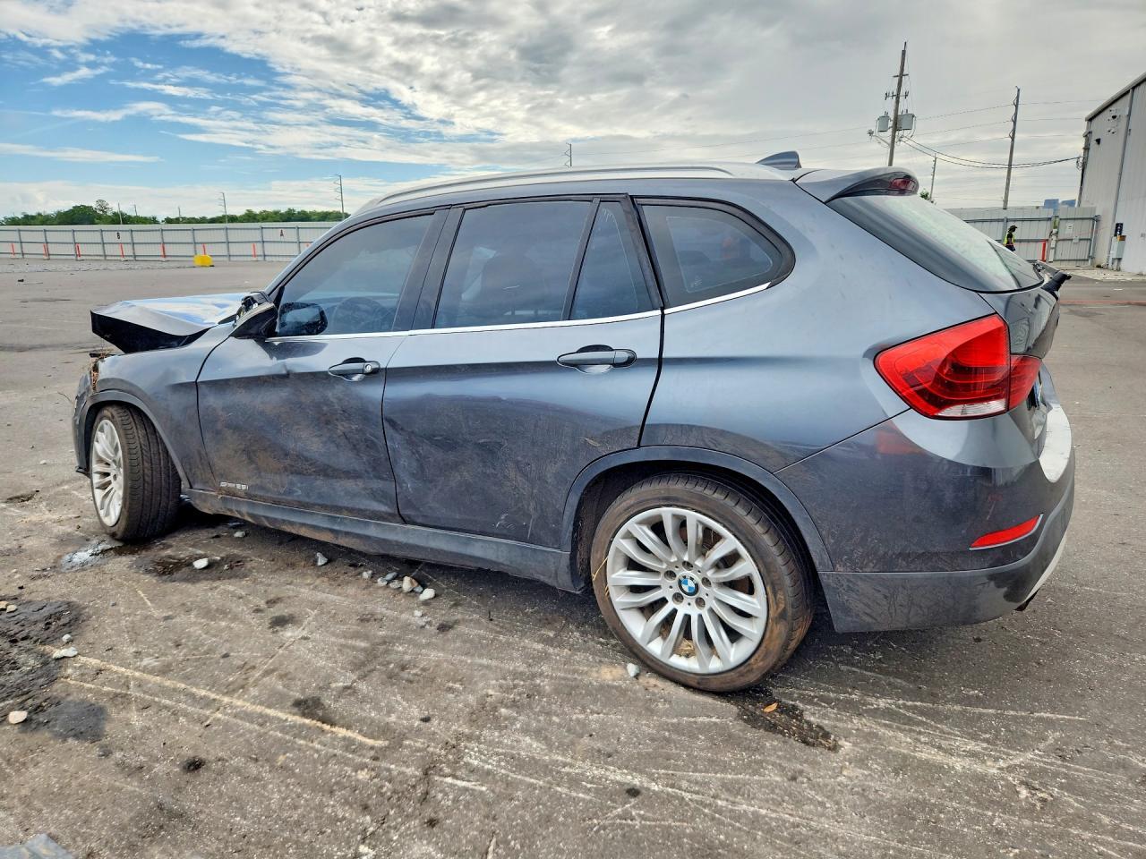 2013 BMW X1 Sdrive28I - Фото 2