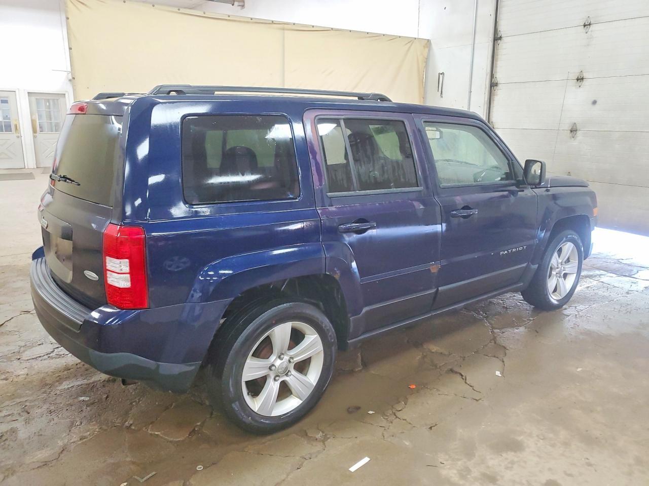 2014 Jeep Patriot Latitude - Image 3