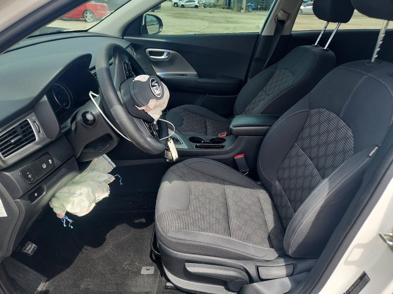 2018 Kia Niro Lx - Image 7