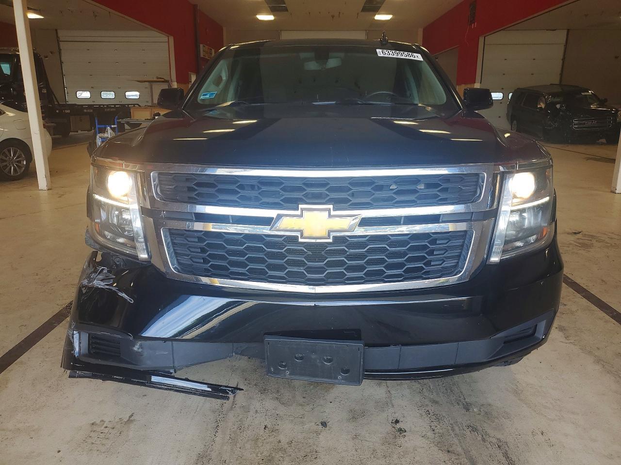 2015 Chevrolet Suburban K1500 Ls - Image 5
