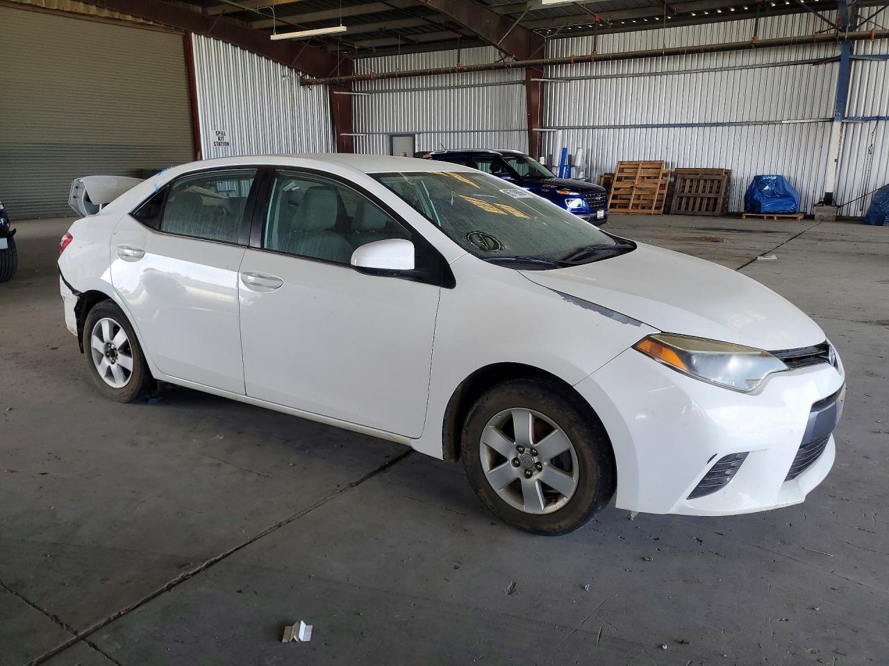 2016 Toyota Corolla Le - Image 4