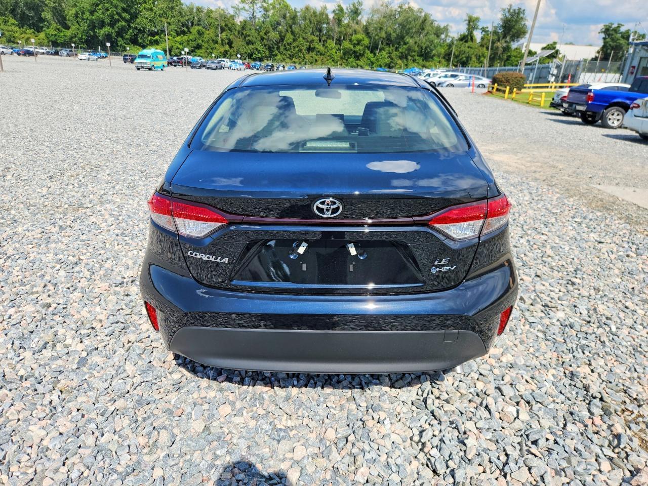 2026 Toyota Corolla Hybrid Le - Фото 6