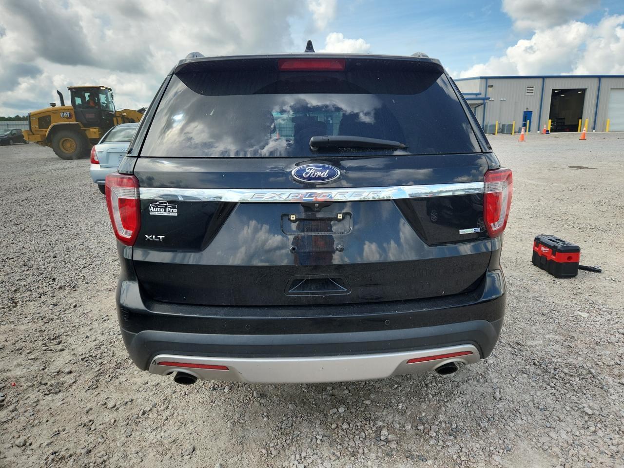 2016 Ford Explorer Xlt - Image 6