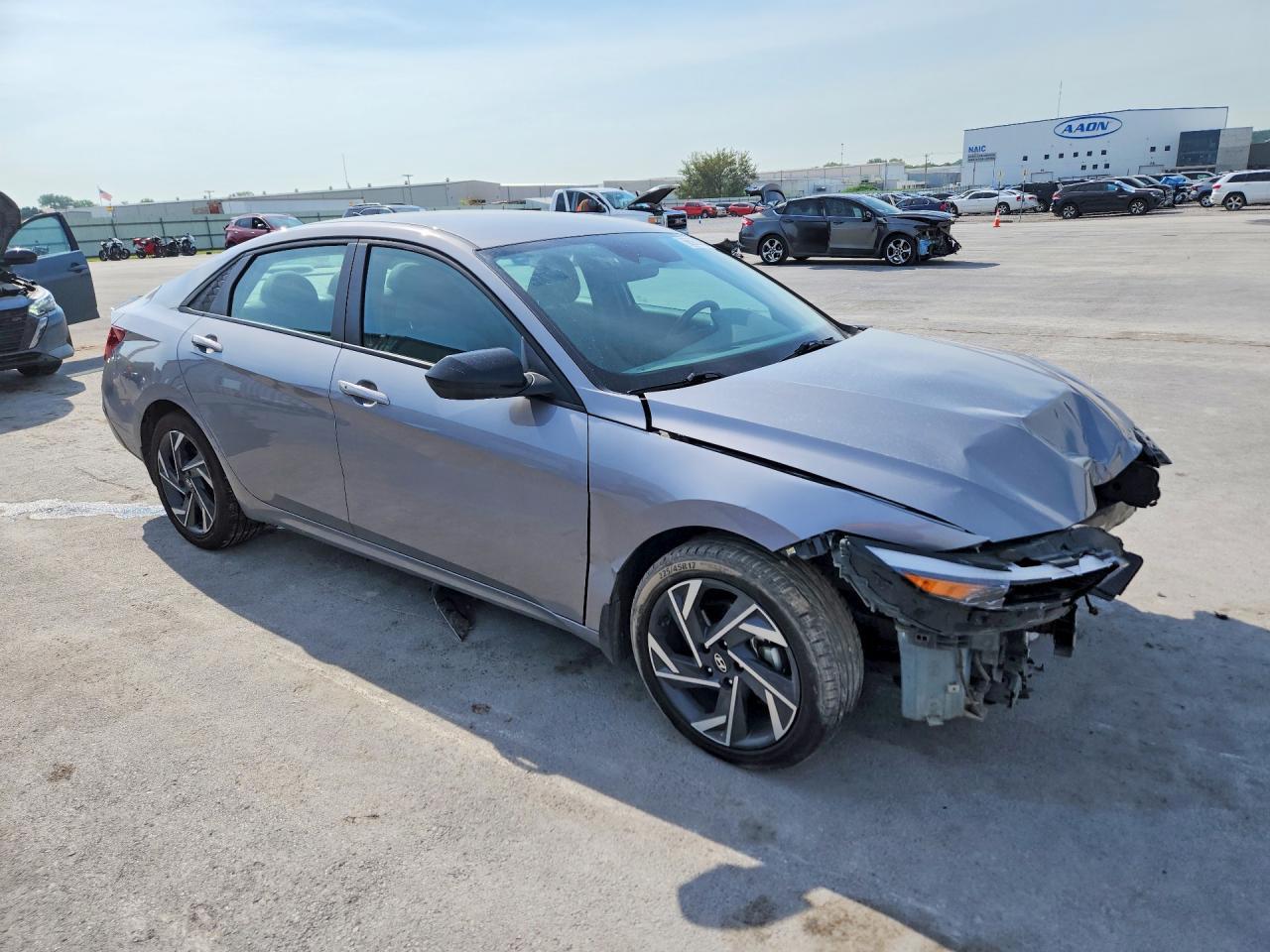 2025 Hyundai Elantra Sel Sport - Фото 4