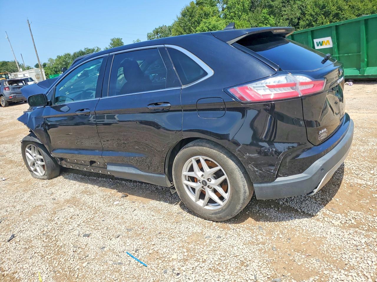 2023 Ford Edge Sel - Image 2