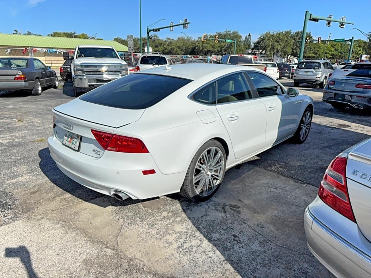 2014 Audi A7 Premium Plus - Image 4