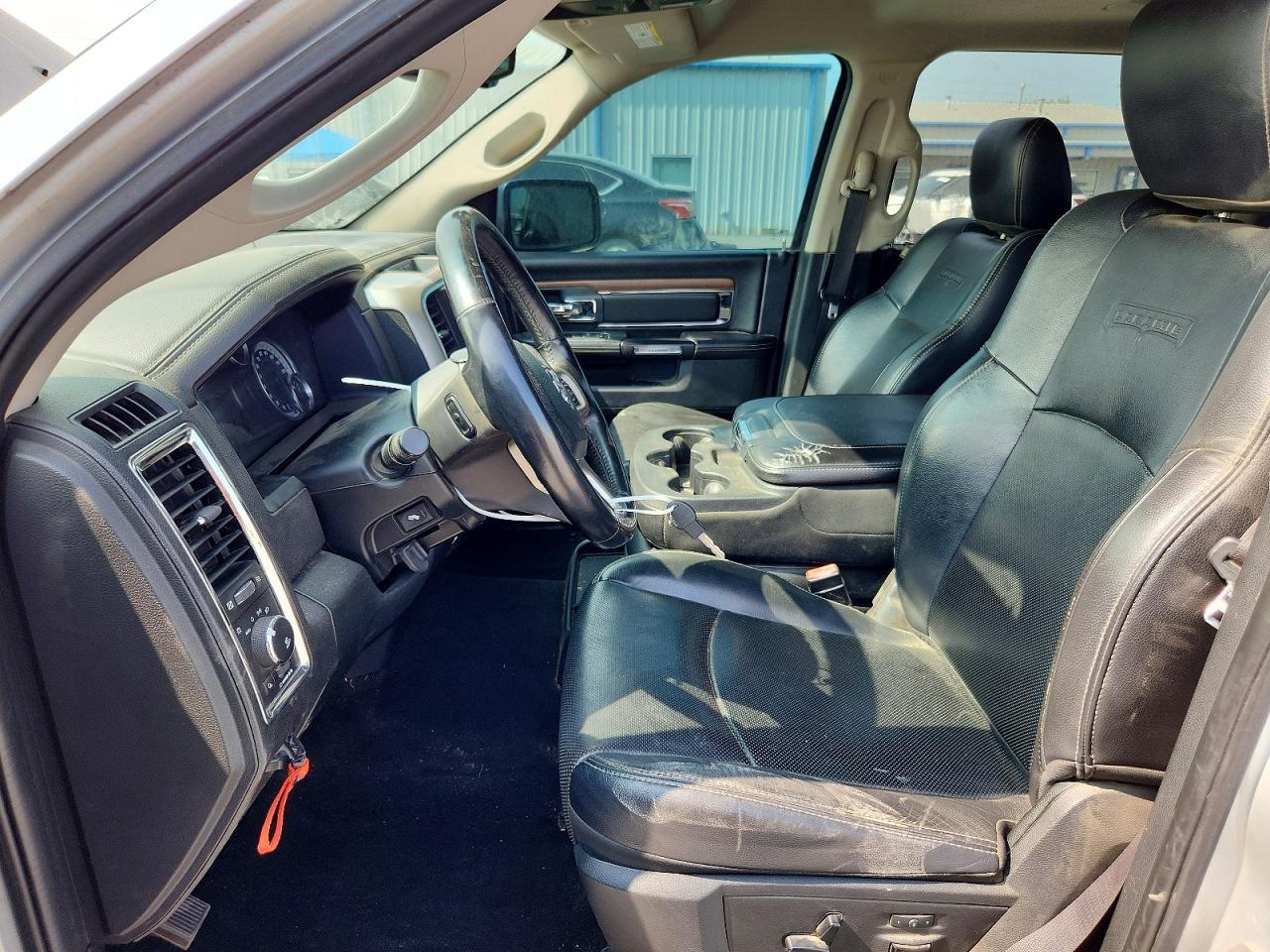 2017 Ram 1500 Laramie - Image 7