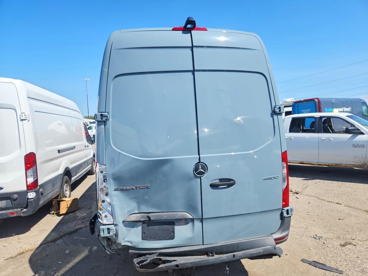 2024 Mercedes-Benz Sprinter 4500 Delivery Van - Image 6