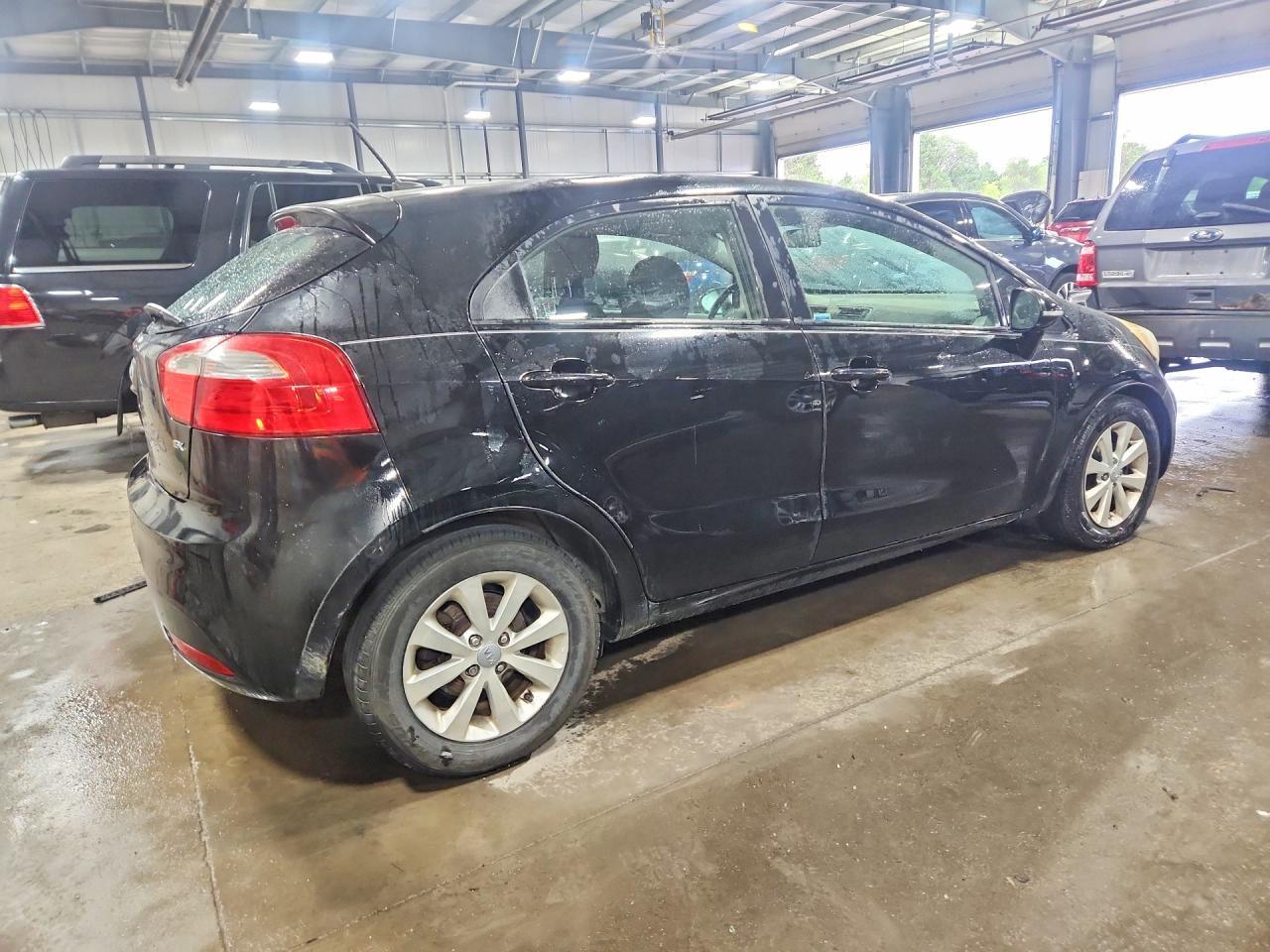 2013 Kia Rio 5-Door Ex - Image 3