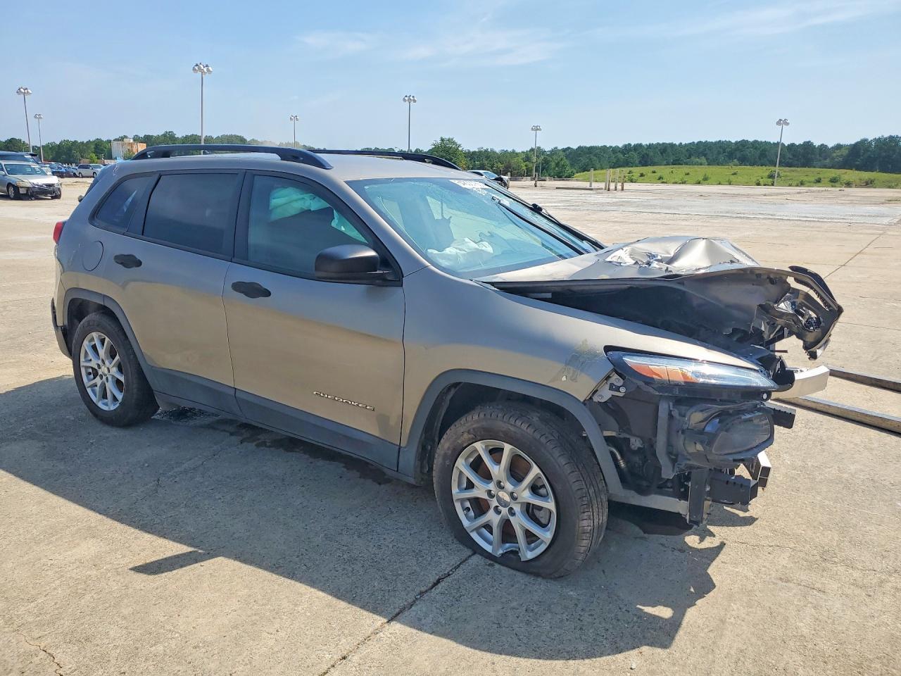 2017 Jeep Cherokee Sport - Фото 4