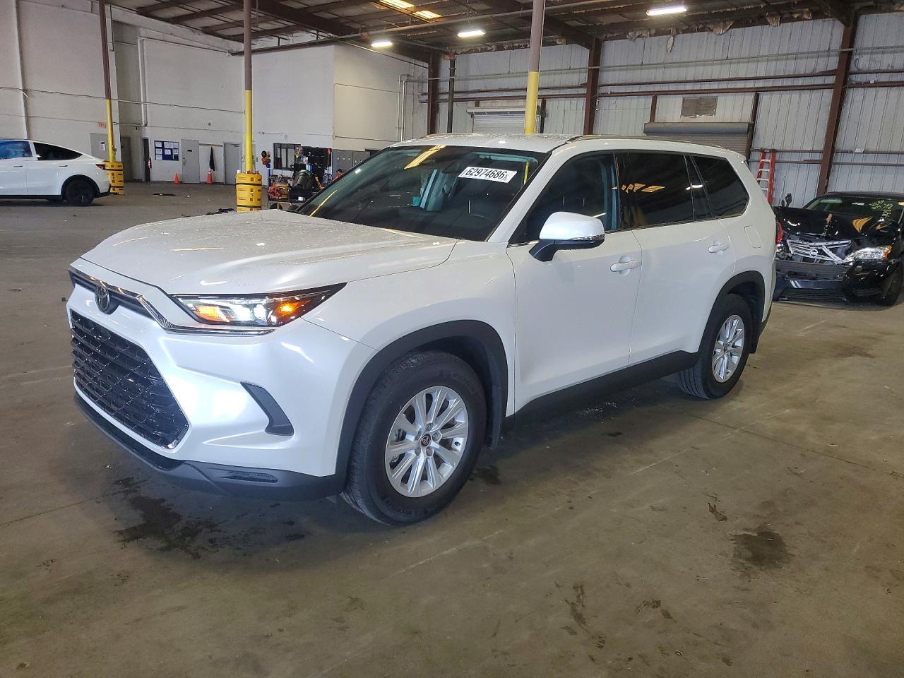 2026 Toyota Grand Highlander Hybrid Xle