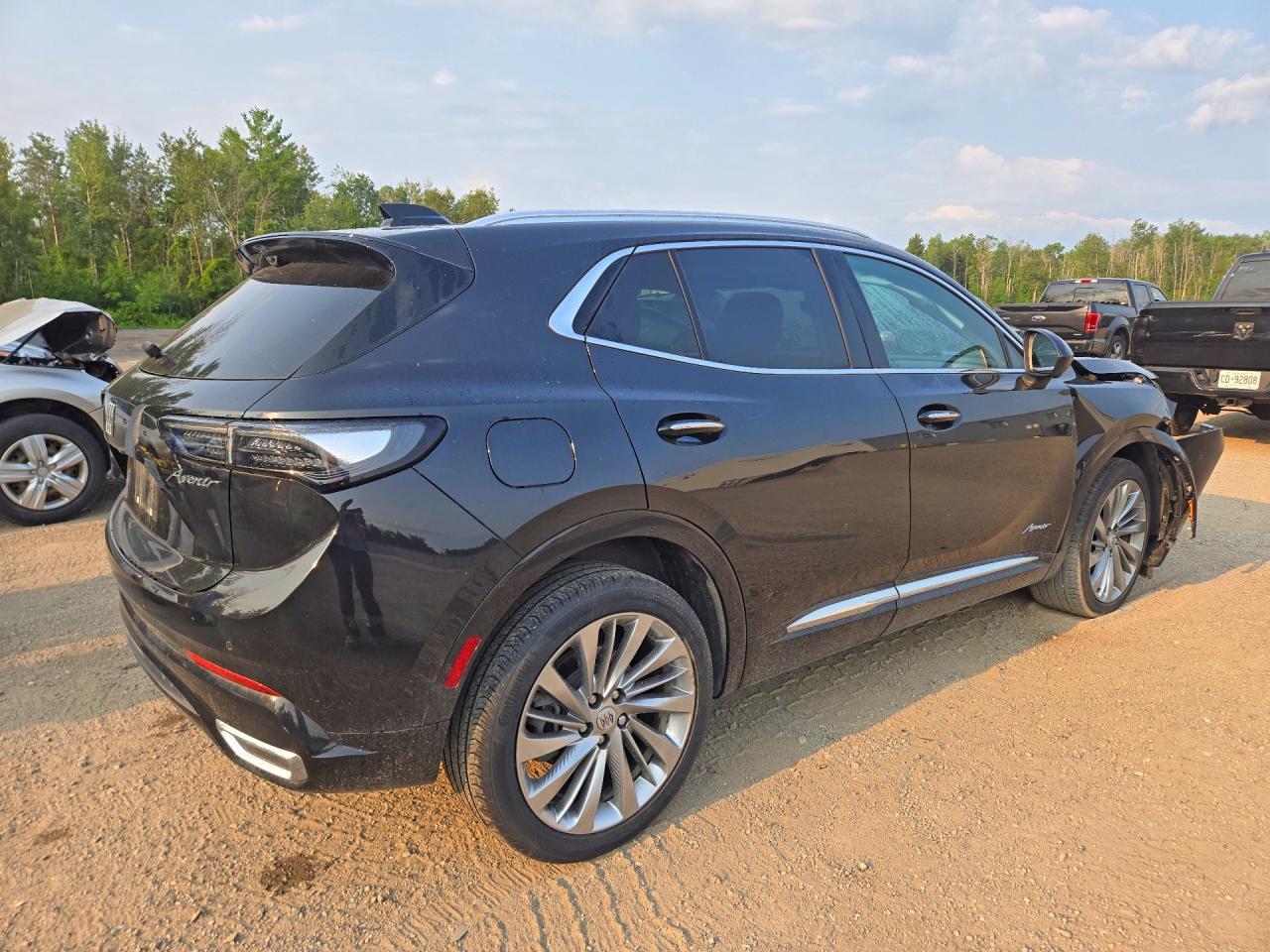 2024 Buick Envision Avenir - Image 3