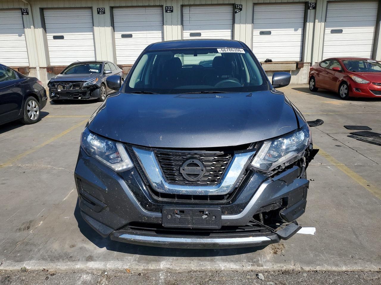 2017 Nissan Rogue S - Image 5