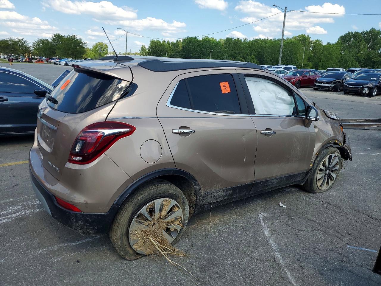 2018 Buick Encore Essence - Фото 3