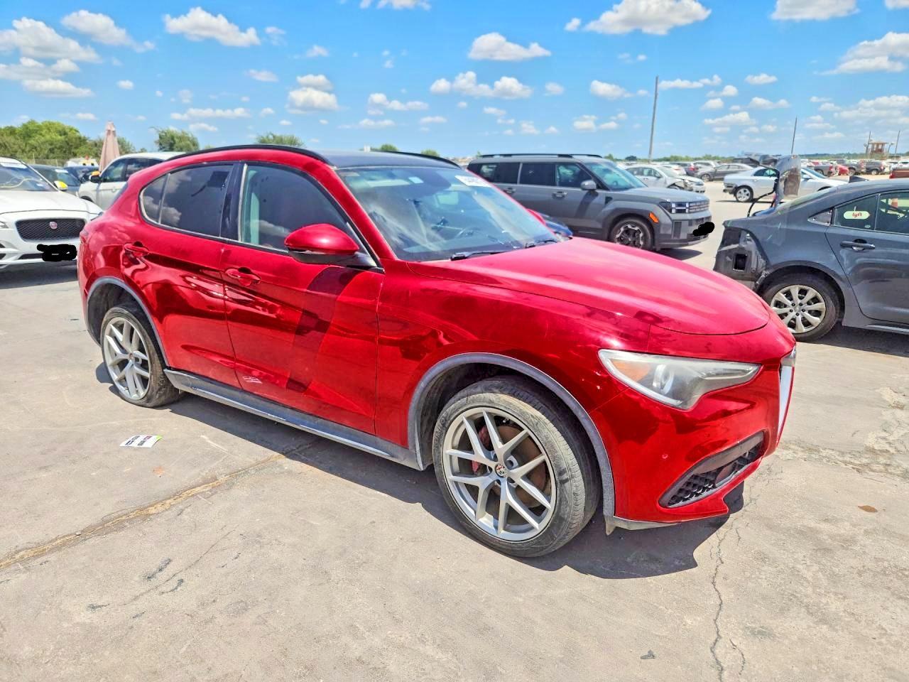 2018 Alfa Romeo Stelvio Sport - Фото 4