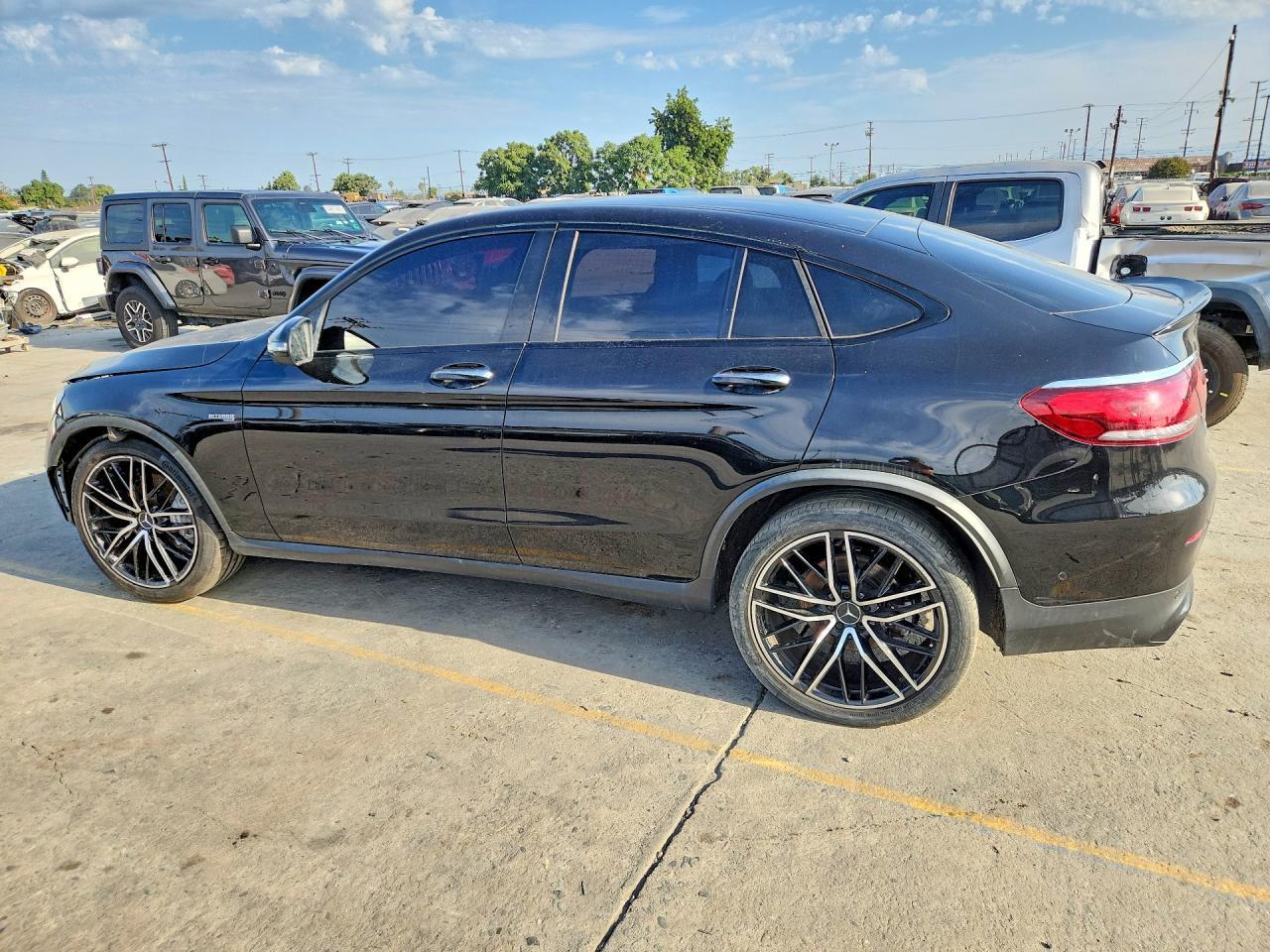 2021 Mercedes-Benz Glc Coupe 43 4Matic Amg - Фото 2