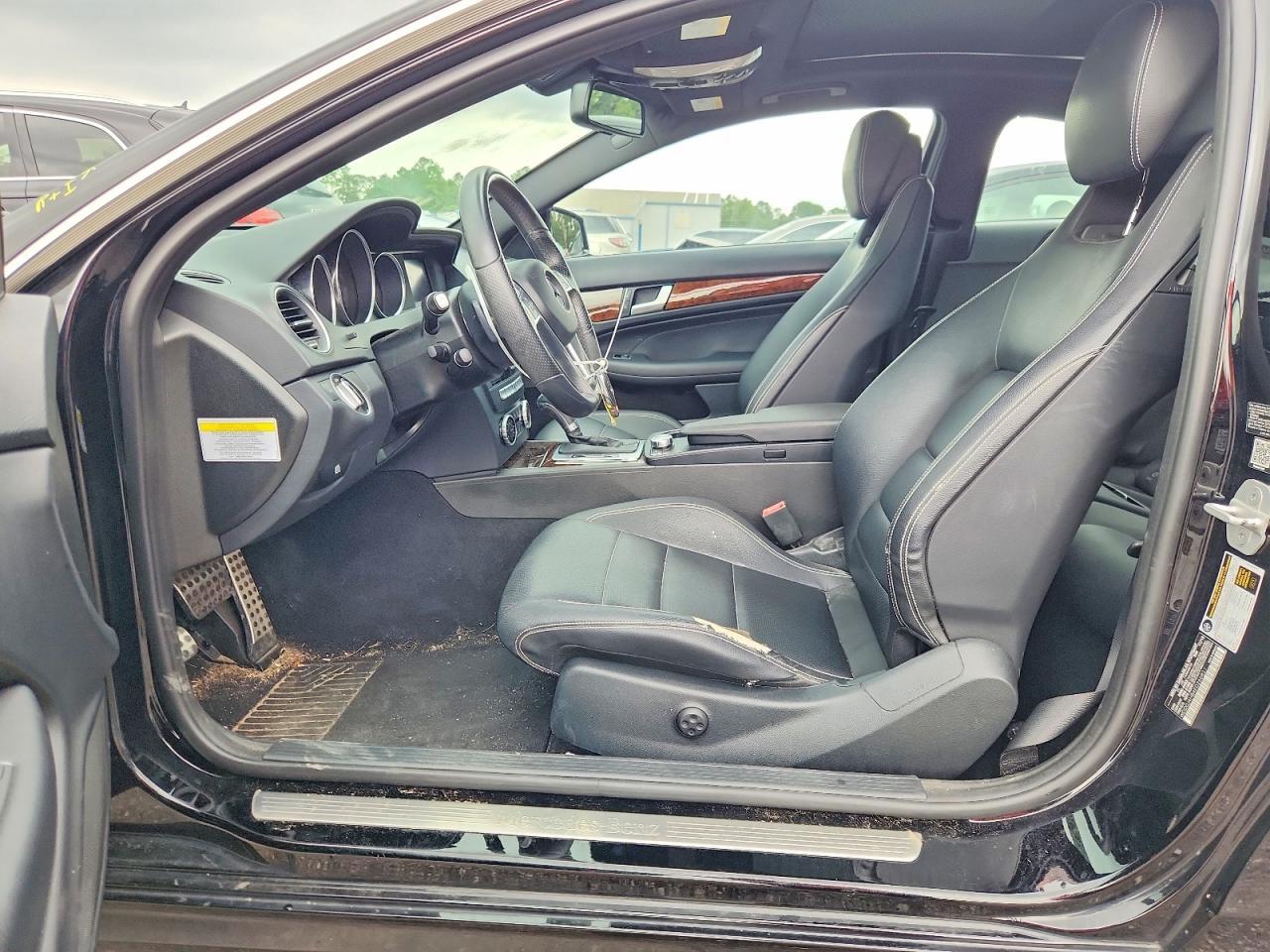 2014 Mercedes-Benz C 250 - Image 7