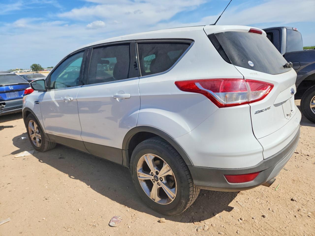2014 Ford Escape Se - Фото 2
