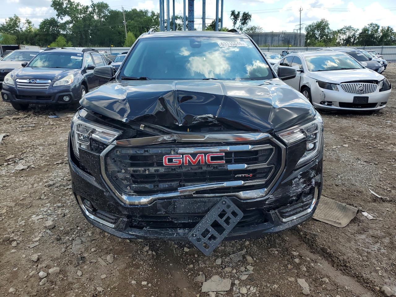 2023 GMC Terrain At4 - Фото 5