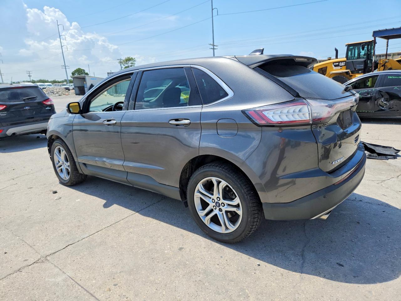 2017 Ford Edge Titanium - Image 2