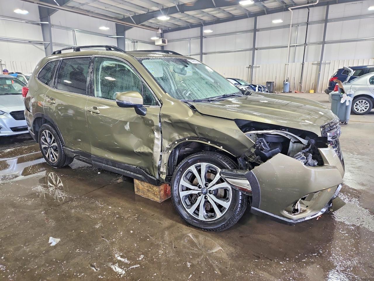 2022 Subaru Forester Limited - Фото 4