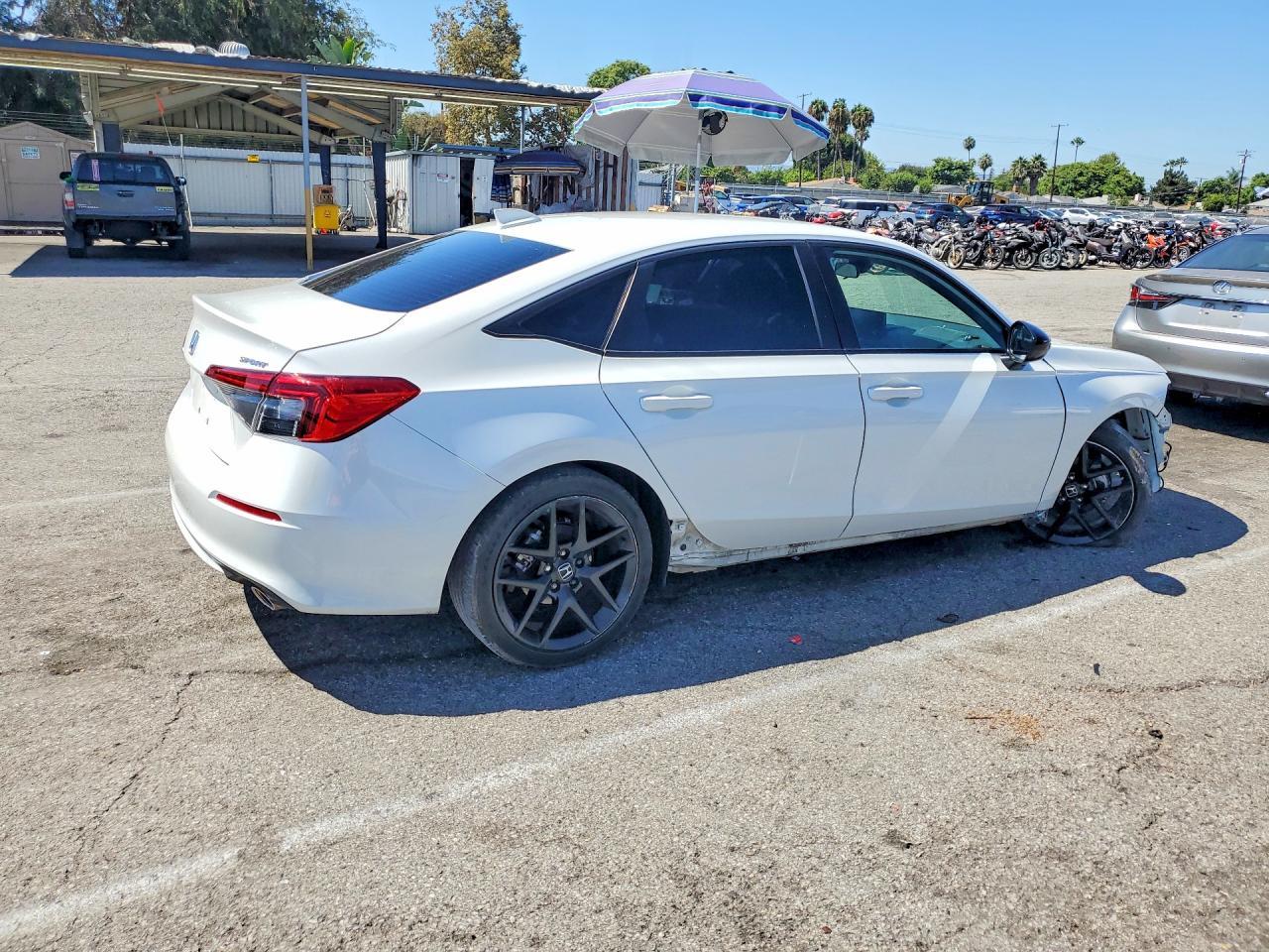 2024 Honda Civic Sport - Image 3