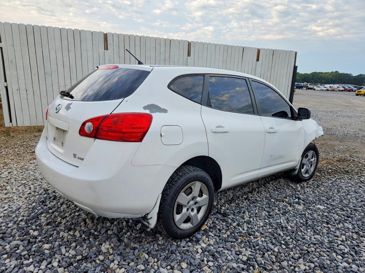 2009 Nissan Rogue S - Фото 3
