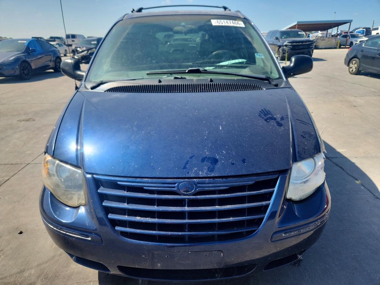 2001 Chrysler Town & Country Ex - Image 5