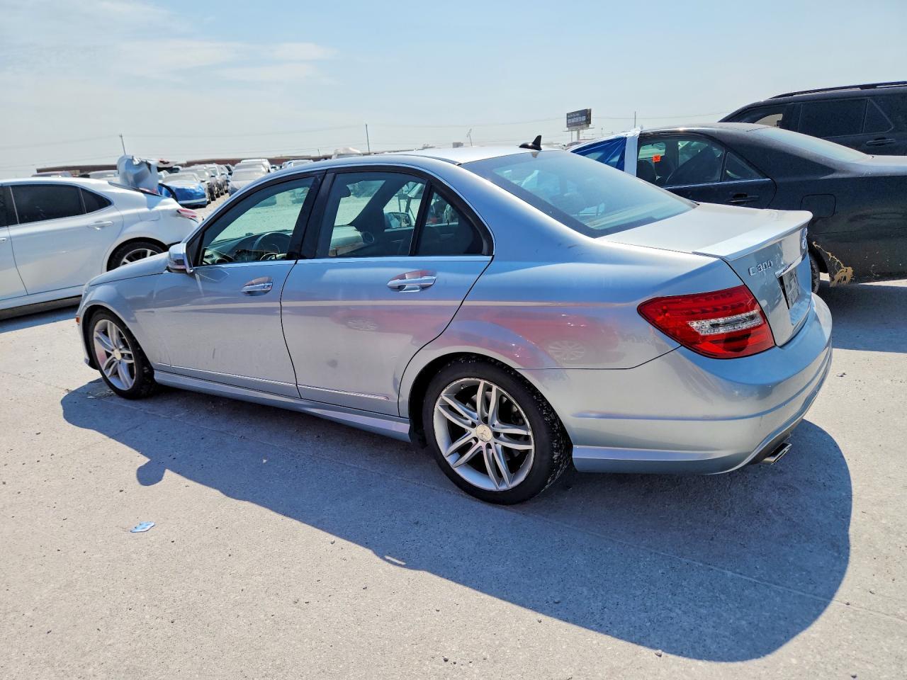2013 Mercedes-Benz C 300 4Matic - Image 2