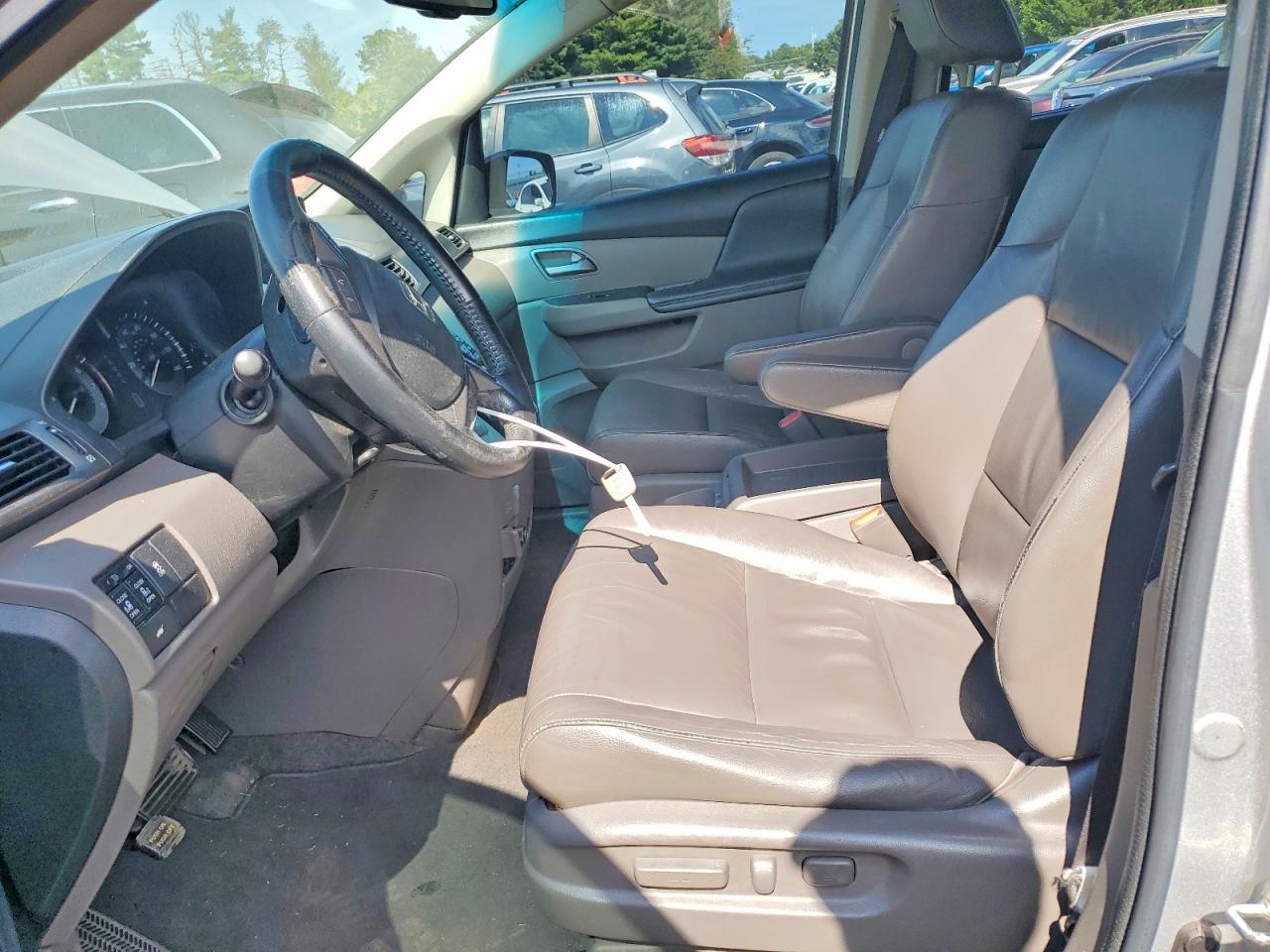 2011 Honda Odyssey Exl - Image 7