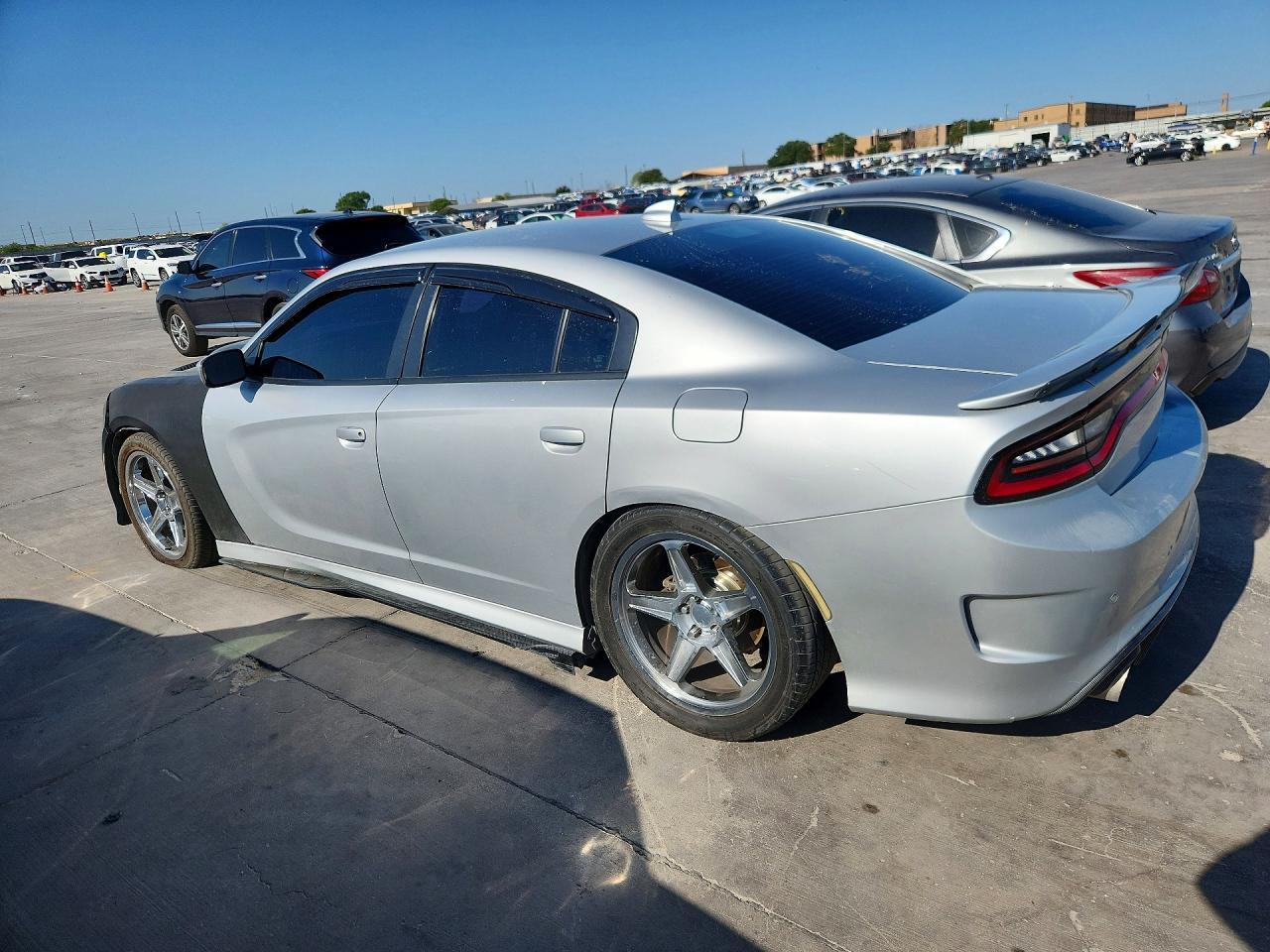 2020 Dodge Charger R/T - Фото 2