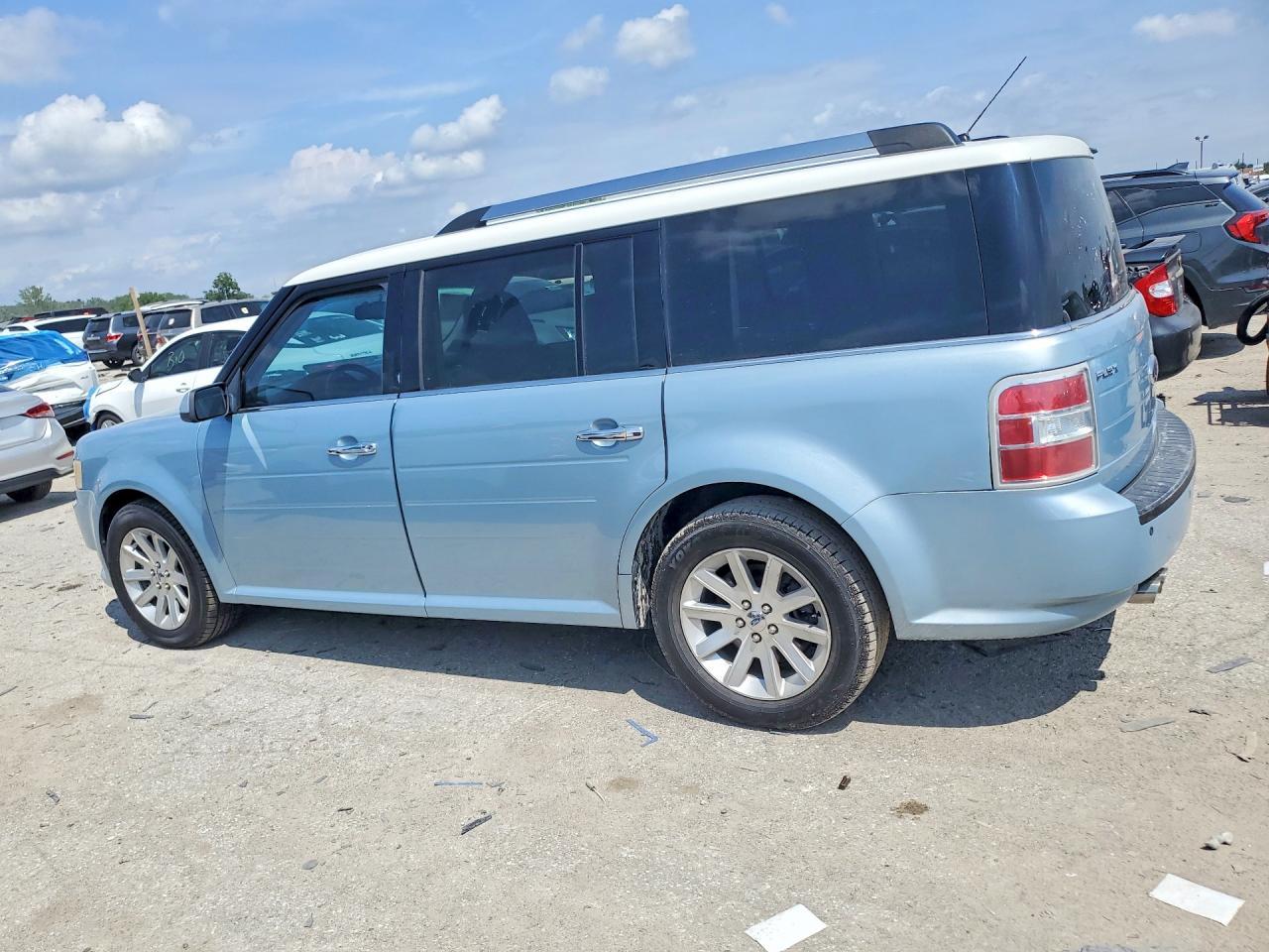 2009 Ford Flex Sel - Image 2