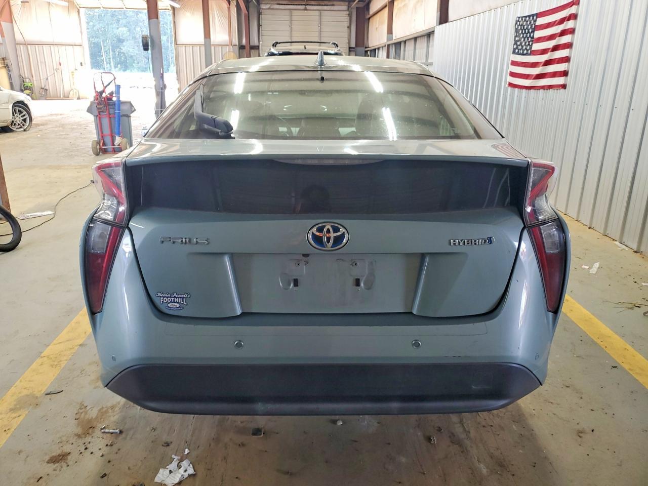 2018 Toyota Prius Four - Фото 6