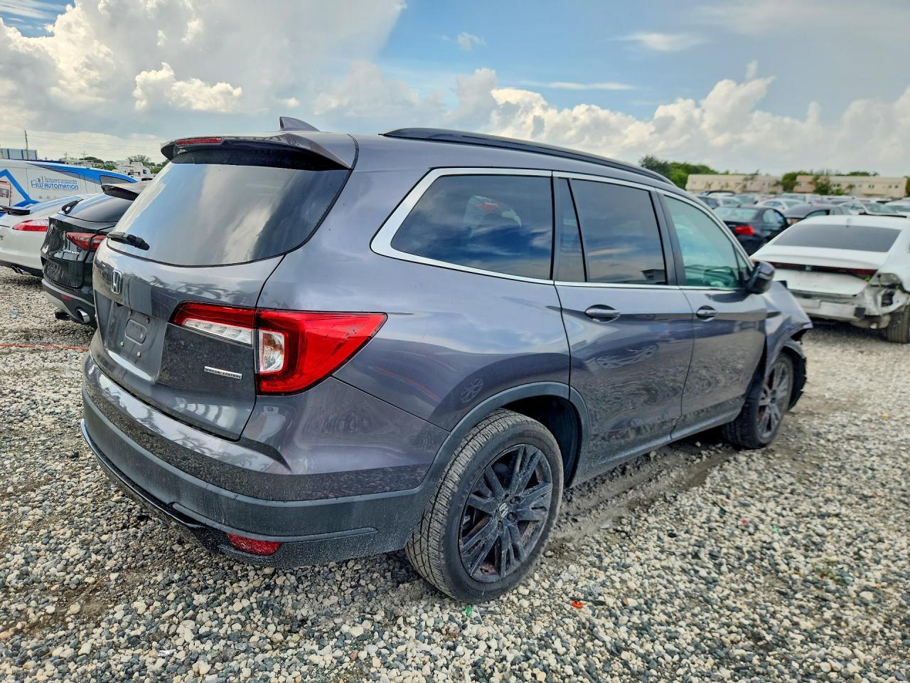 2021 Honda Pilot Se - Фото 3