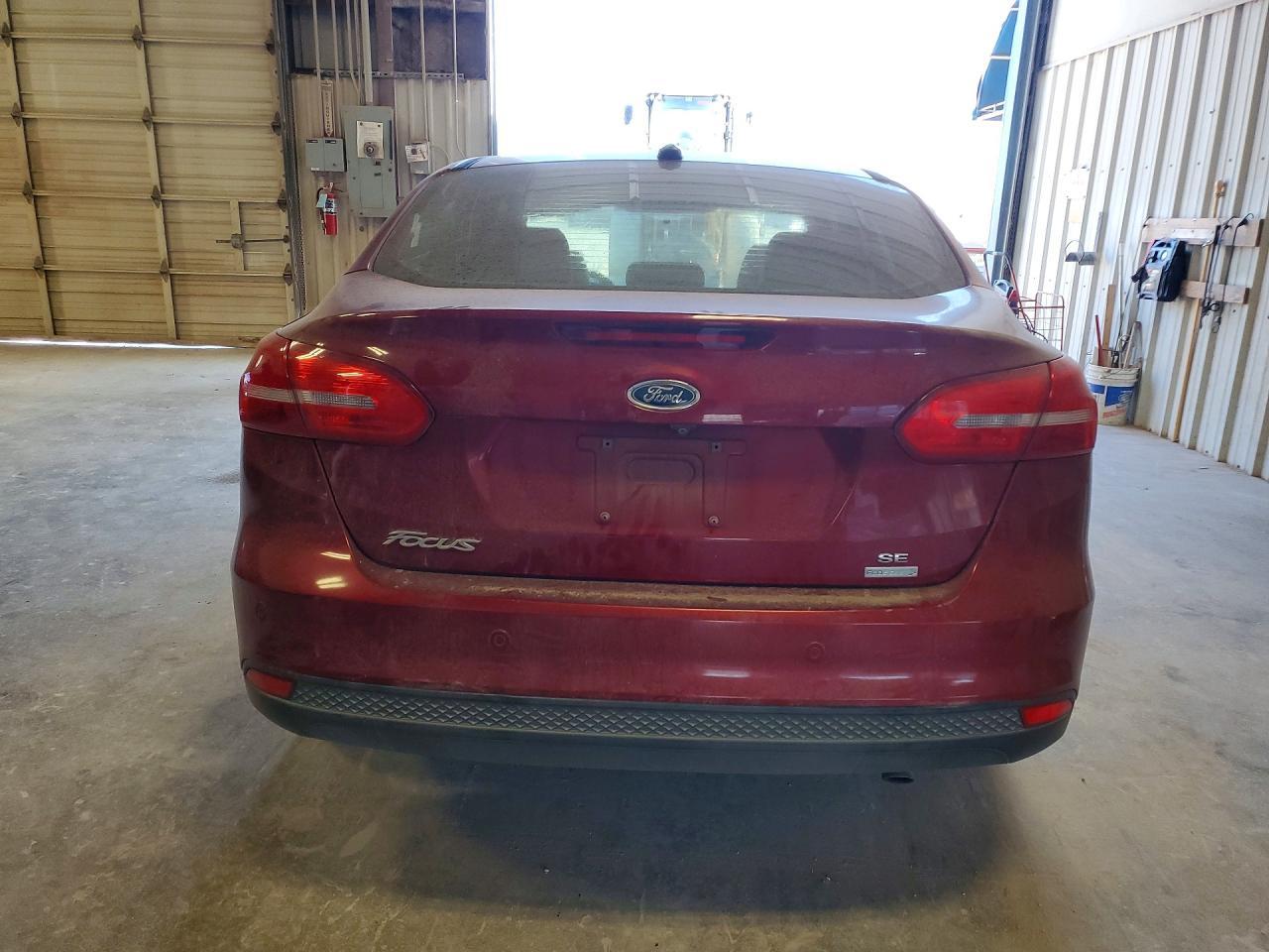 2016 Ford Focus Se - Фото 6