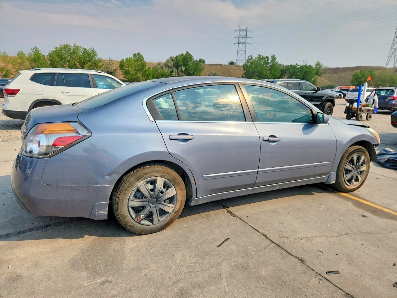 2010 Nissan Altima 2.5 - Image 3