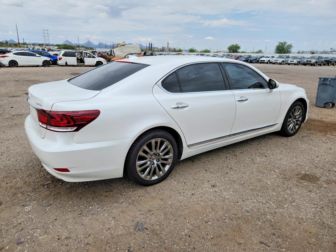 2017 Lexus Ls 460L - Фото 3
