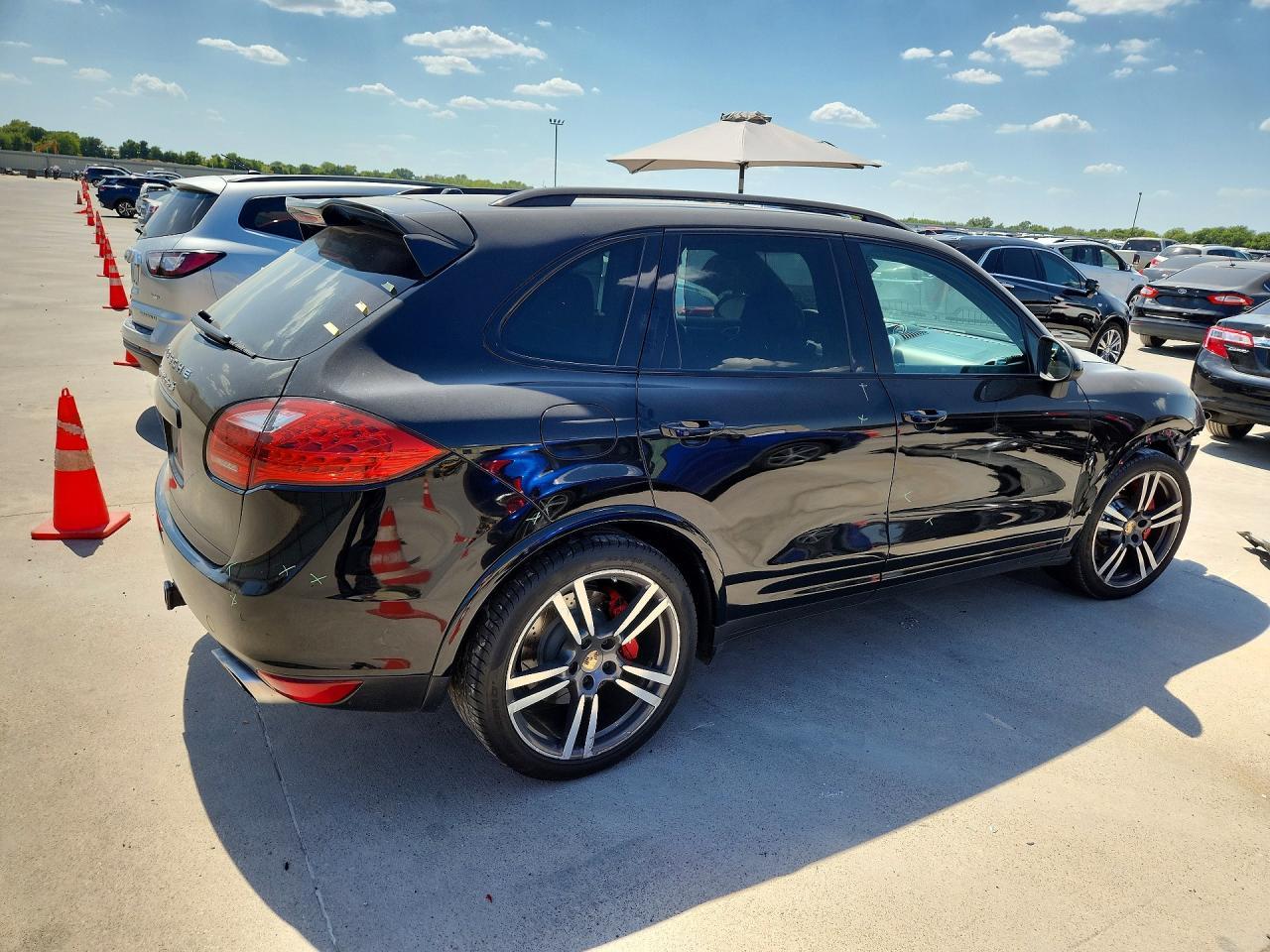 2014 Porsche Cayenne Turbo - Фото 3
