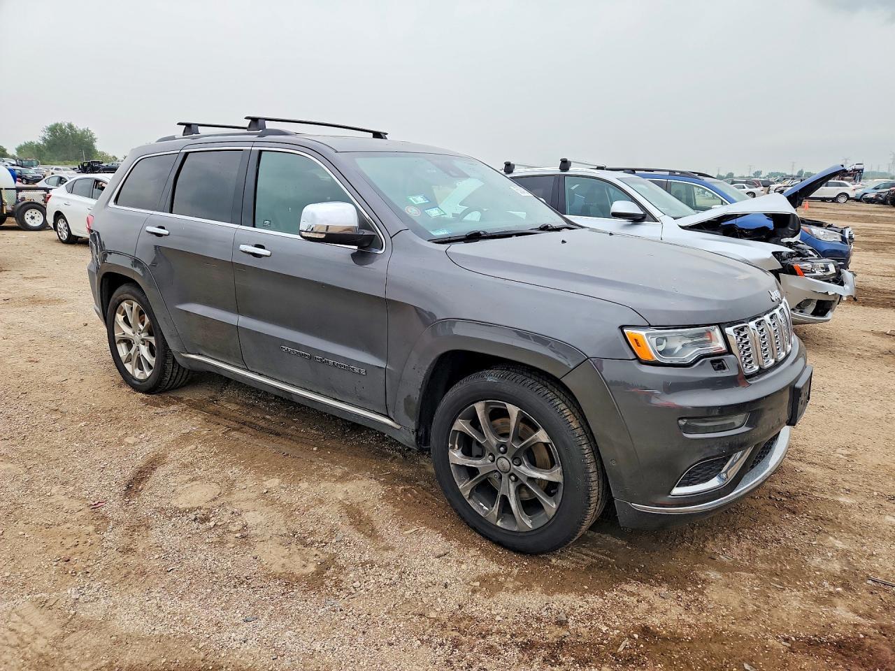 2020 Jeep Grand Cherokee Summit - Фото 4