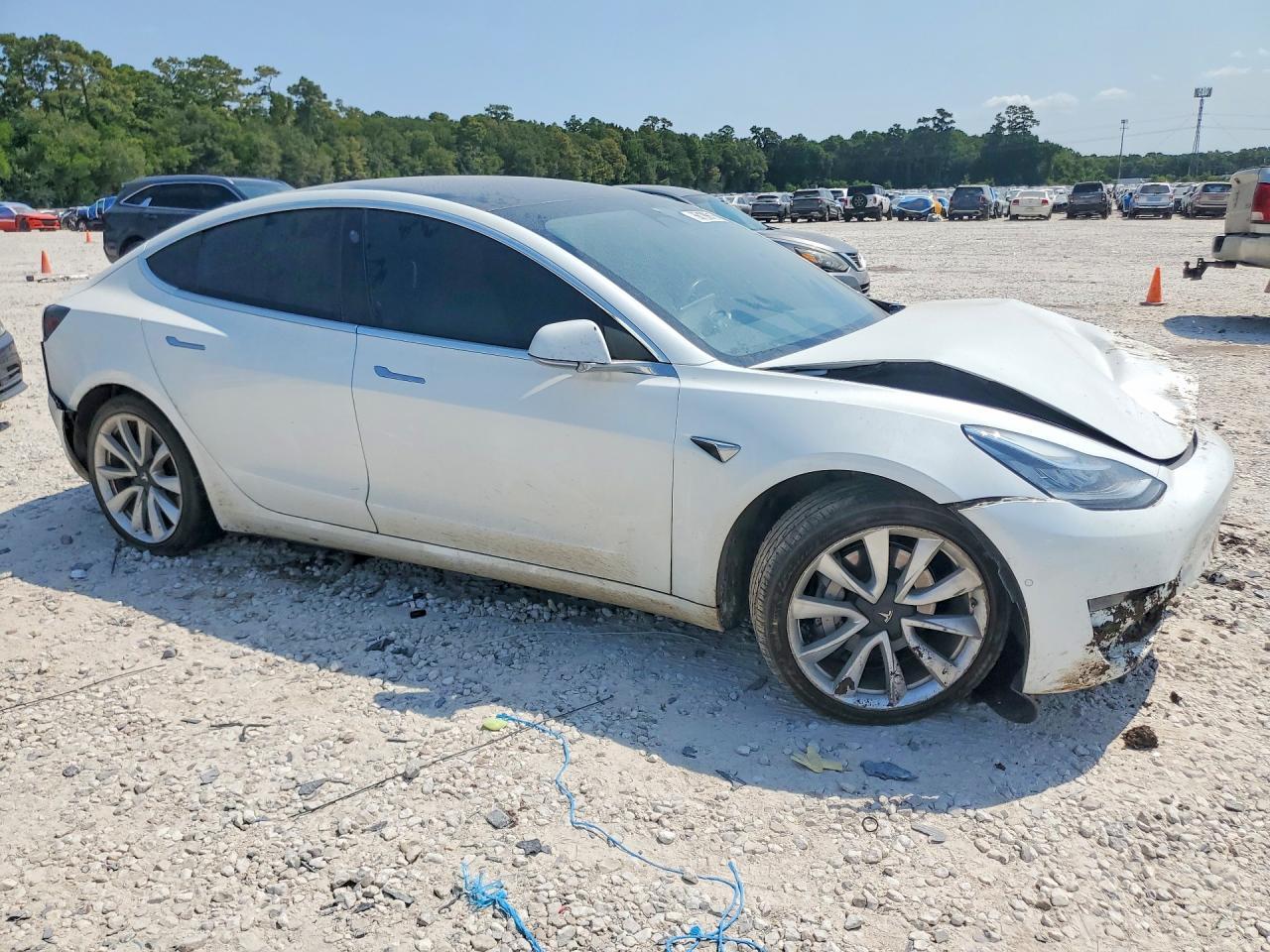 2019 Tesla Model 3 - Image 4