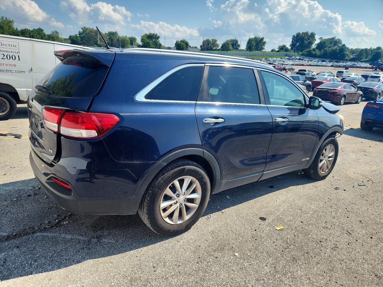 2017 Kia Sorento Lx V6 - Фото 3