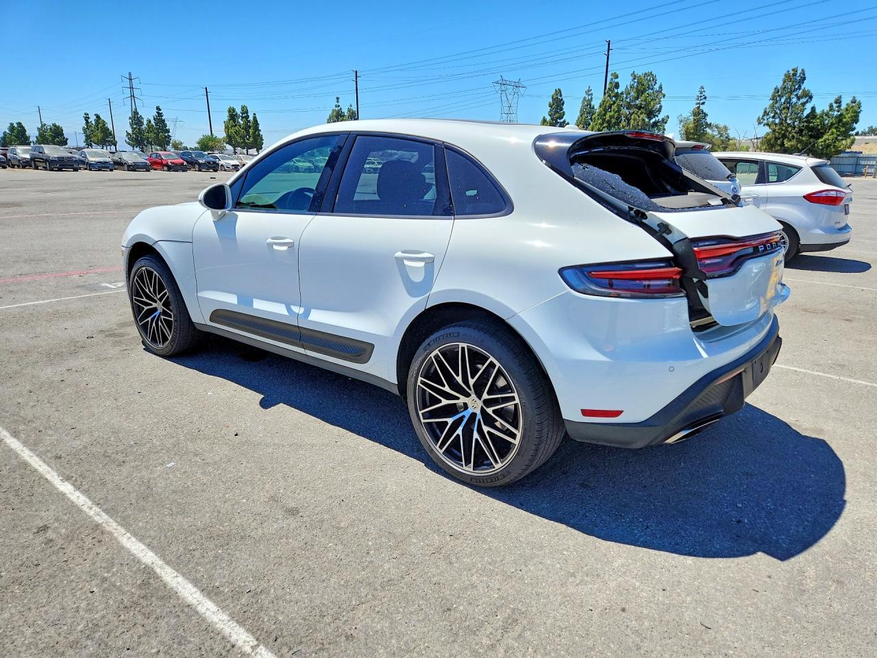 2023 Porsche Macan Base - Фото 2