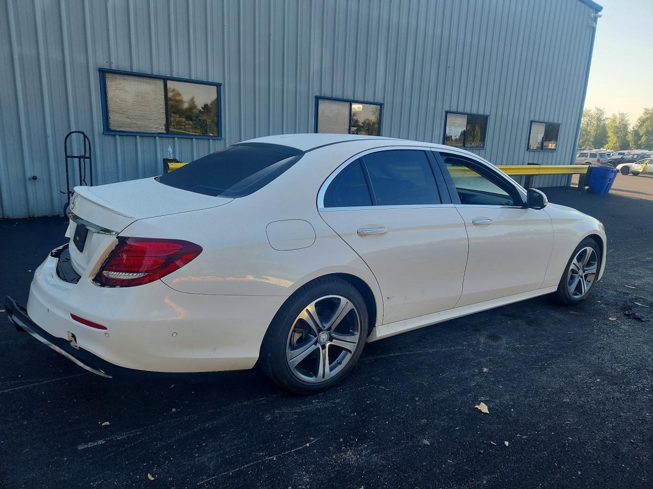2017 Mercedes-Benz E 300 4Matic - Image 3