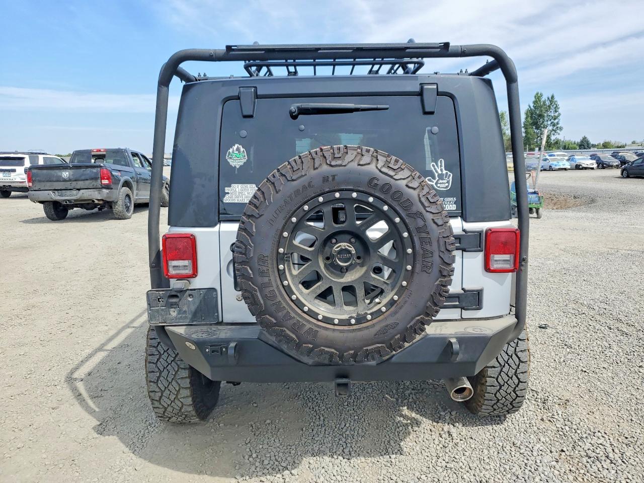 2008 Jeep Wrangler Unlimited Sahara - Фото 6