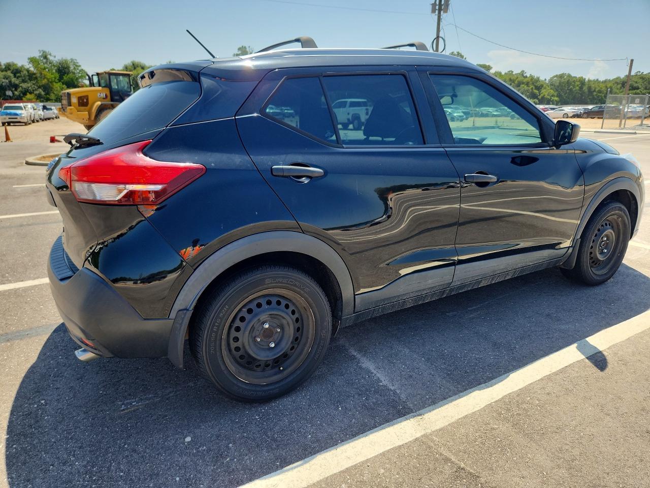 2018 Nissan Kicks S - Фото 3