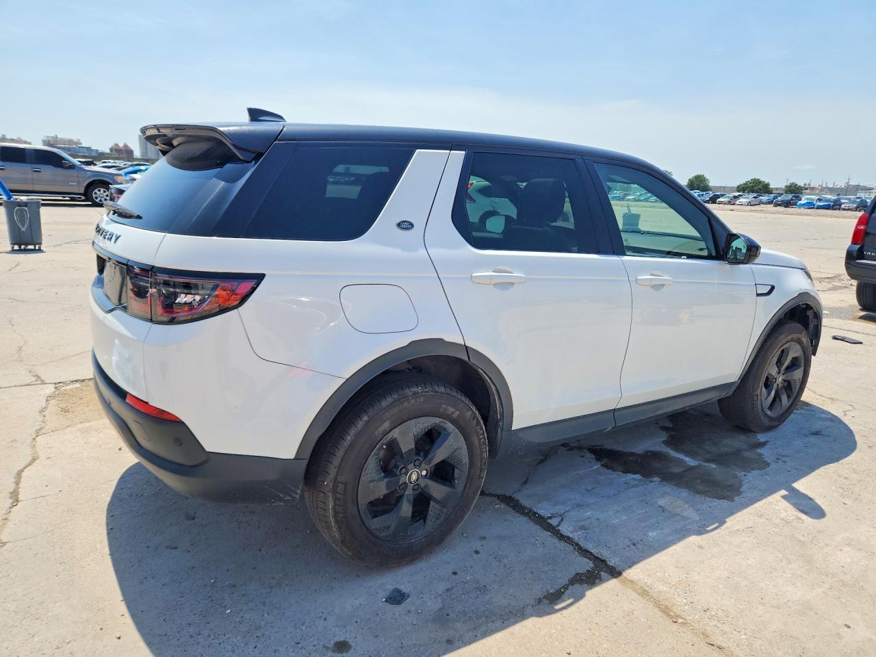 2020 Land Rover Discovery Sport S - Фото 3