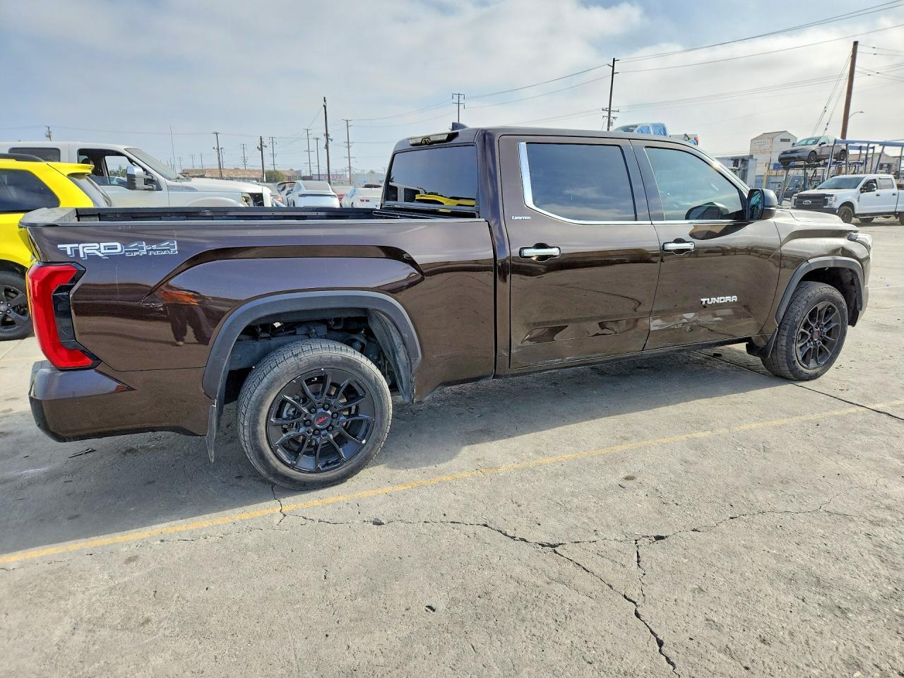 2022 Toyota Tundra Crewmax Limited - Image 3